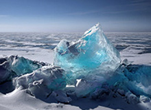 行云流水！雷琼·塔克传跑 底线接球蓄力起飞双手炸筐